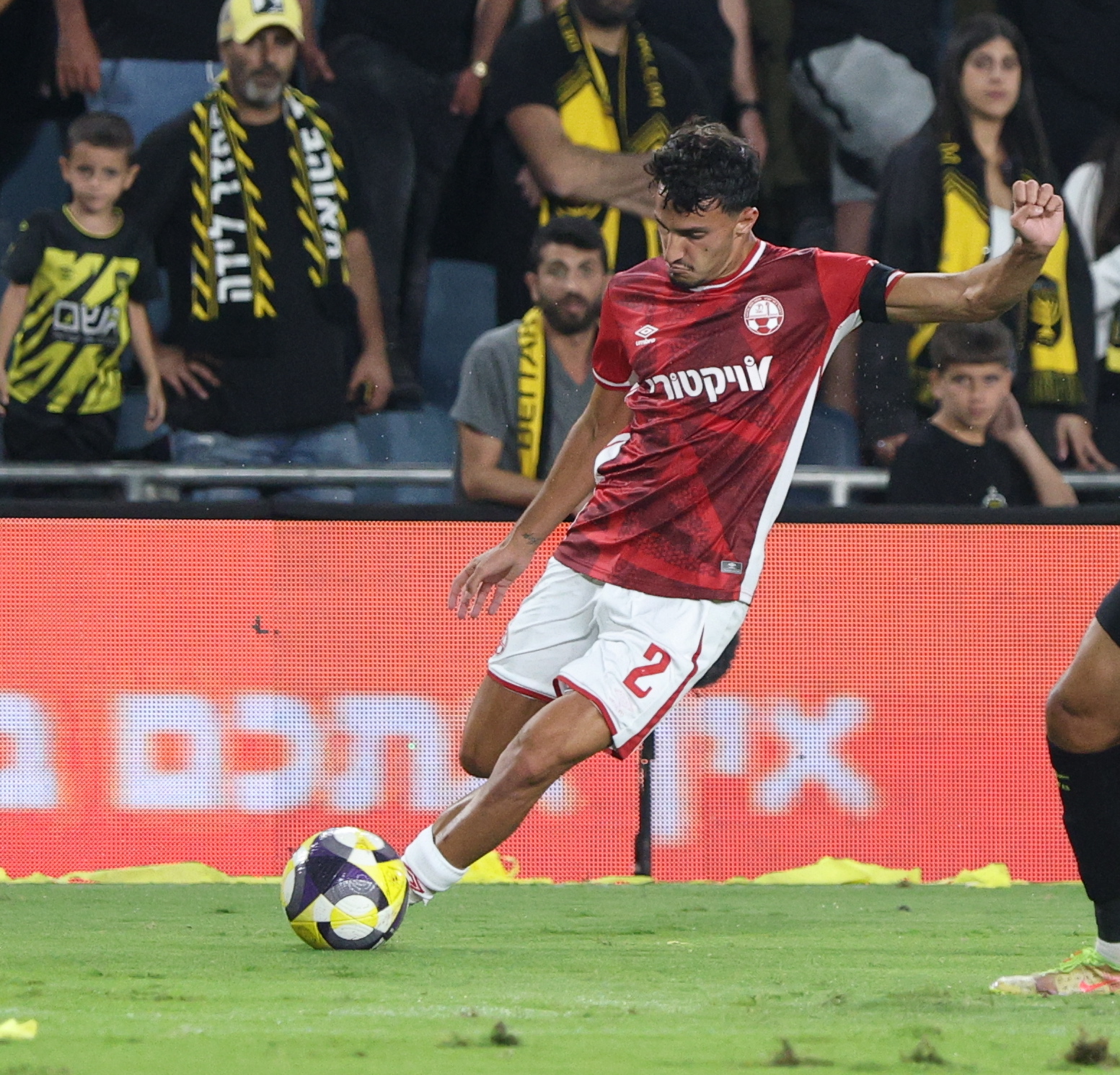 סתיו טוריאל נאמן להפועל תל אביב: הארכת חוזה עד 2029